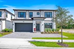 1209 Butterfly Mansion Sleeps 23